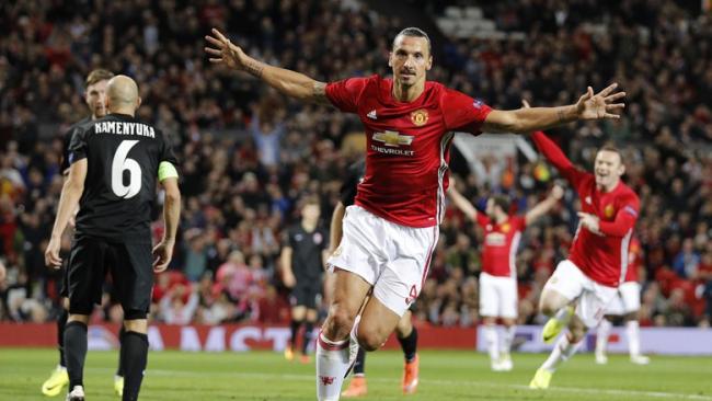 Zlatan Dikabarkan Hengkang, Mourinho: Fans Bisa Menginap Semalam di Rumahnya 